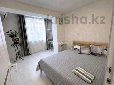 2-комнатная квартира · 55 м² · 2/4 этаж, 4-й мкр за 20 000 ₸ в Актау