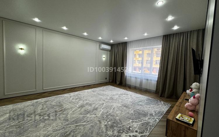 3-бөлмелі пәтер · 110 м² · 2/5 қабат, 7 микрорайон 12Б — 7 мкр 12 А, бағасы: 59 млн 〒 в Аксае — фото 3