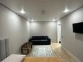 1-комнатная квартира · 31 м² · 1/5 этаж, Майкудук, 19й микрорайон 46 — За остановкой за 2 000 ₸ в Караганде, Алихана Бокейханова р-н — фото 3
