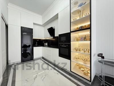 3-комнатная квартира · 140 м² · 5/5 этаж, мкр Ерменсай, Ушкемпирова 42 за 170 млн ₸ в Алматы, Бостандыкский р-н