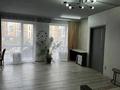 3-комнатная квартира · 60 м² · 1/9 этаж · помесячно, Сакена Сейфуллина 51/30 за 400 000 〒 в Алматы — фото 8