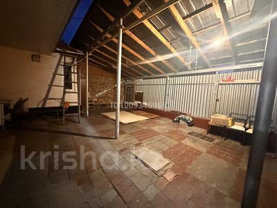 Жеке үй · 3 бөлме · 65 м², мкр Коктобе, Батурина 12/2 — Дворец школьников . Луганск-Сатпаева, бағасы: 400 000 〒 в Алматы, Медеуский р-н