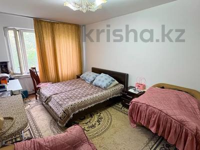 4-комнатная квартира · 72.9 м² · 2/5 этаж, Самал 37 за 23 млн ₸ в Талдыкоргане, мкр Самал