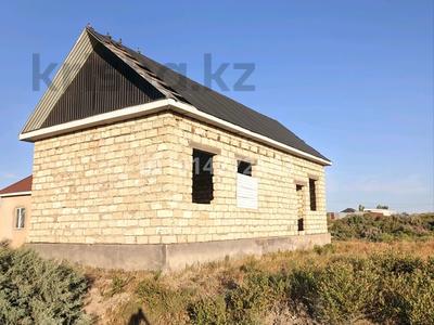 Жеке үй · 2 бөлме · 70 м² · 10 жүзд., Байтерек 4 8, бағасы: 2.5 млн ₸ в 