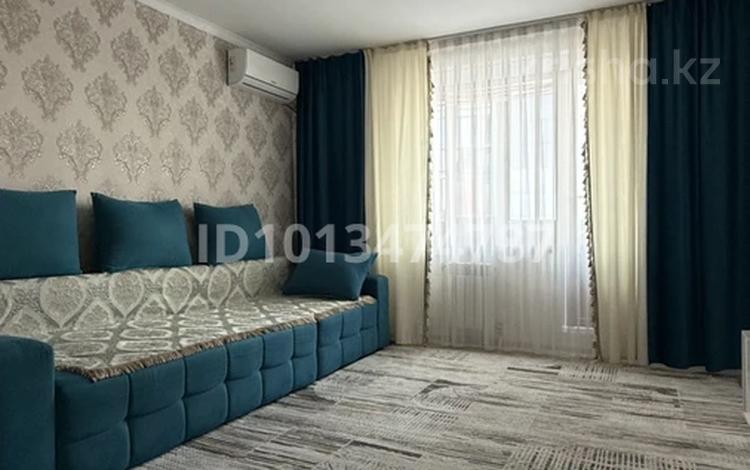 3-бөлмелі пәтер · 70 м² · 7/10 қабат, Қазыбек би 9/3, бағасы: 41 млн ₸ в Усть-Каменогорске — фото 2