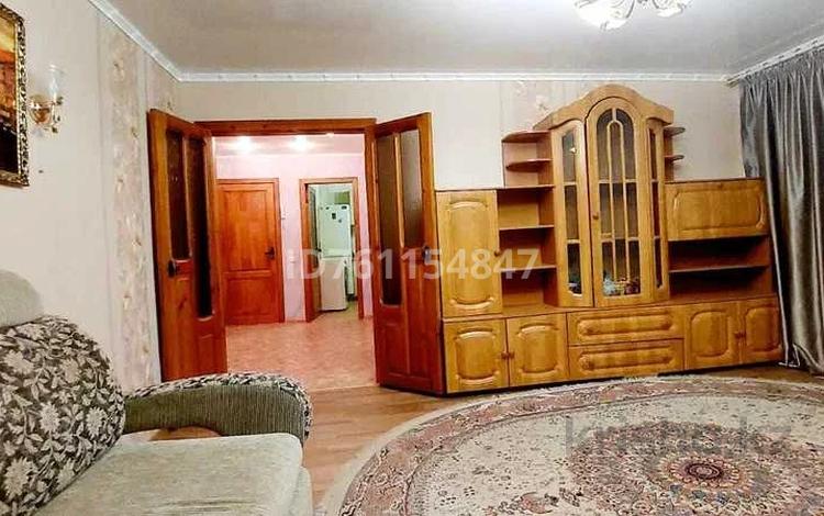 3-бөлмелі пәтер · 70 м² · 2/6 қабат, 50 лет Октября 102г — Поликлиника №1, бағасы: 300 000 ₸ в Рудном — фото 5