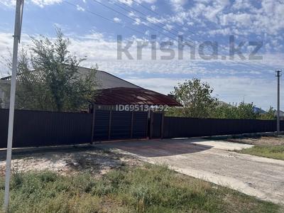 Отдельный дом · 5 комнат · 180 м² · 10 сот., мкр Кокарна за 36 млн ₸ в Атырау