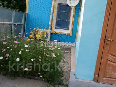 Отдельный дом · 3 комнаты · 76 м² · 4 сот., Утемисова 92 за 15 млн ₸ в Актобе, мкр. Курмыш