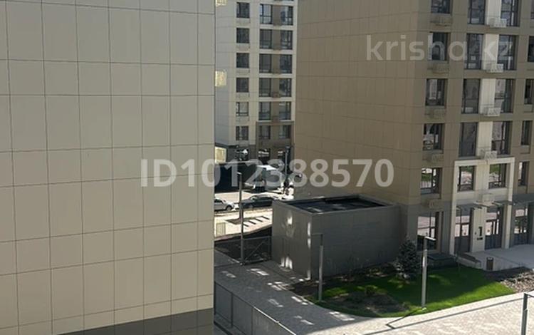 3-бөлмелі пәтер · 86.6 м² · 5 қабат, мкр Нуркент, Турара Рыскулова 2Б/1, бағасы: 62 млн ₸ в Алматы, Алатауский р-н — фото 2