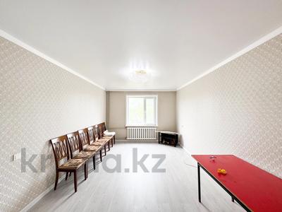 4-комнатная квартира · 87 м² · 3/5 этаж, Мкр. Восточный 27 за 28.5 млн ₸ в Талдыкоргане