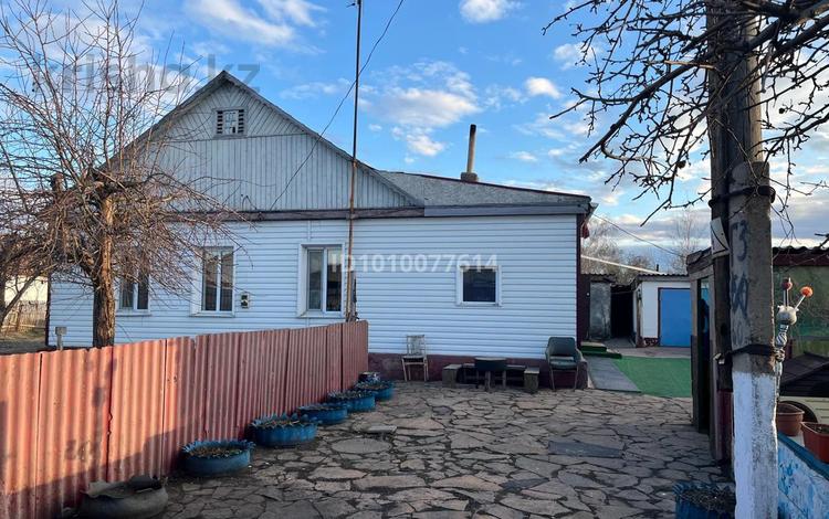 Отдельный дом · 4 комнаты · 70.7 м² · 1061 сот., Чкаловская 56А — 4А квартал, Магазин Анастасия, поворот налево не доезжая до моста за 9.5 млн ₸ в Темиртау — фото 2