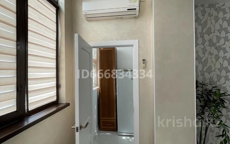 5-бөлмелі пәтер · 198 м² · 8/9 қабат, 17-й мкр 29, бағасы: 85 млн ₸ в Актау — фото 2