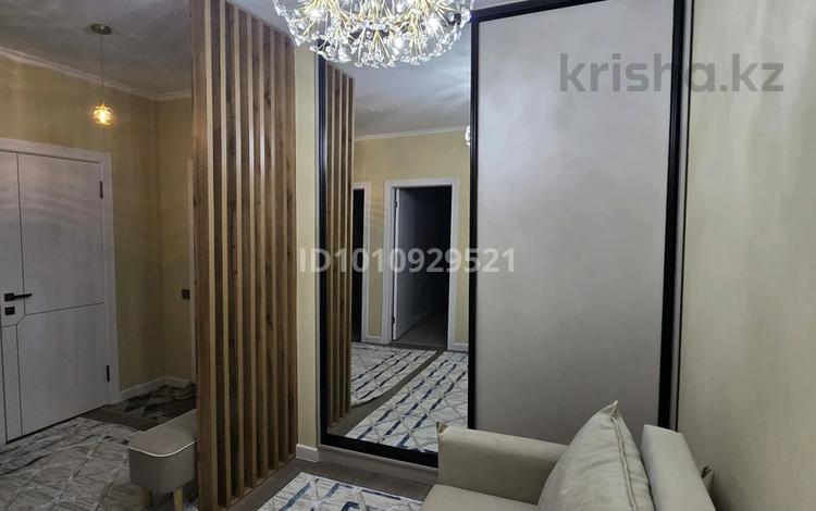 1-комнатная квартира · 36.8 м² · 4/9 этаж, Аймауытова за 230 000 〒 в  — фото 2