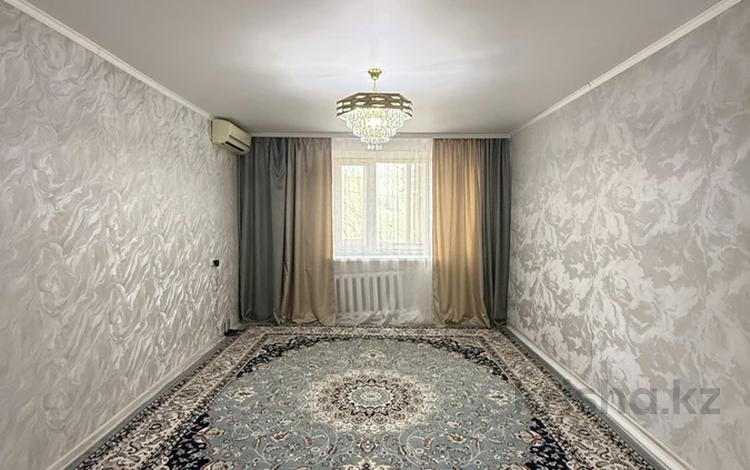 3-комнатная квартира · 58.4 м² · 4/5 этаж, мкр 4 25 за 19.2 млн ₸ в Уральске — фото 2