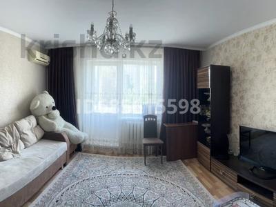 4-комнатная квартира, 81.8 м², 4/9 этаж, Утепбаева 1 за 33 млн 〒 в Семее