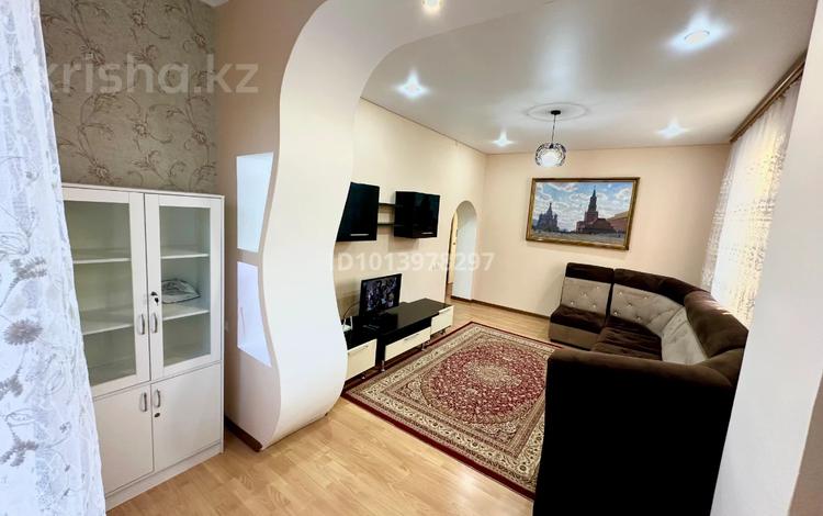 2-бөлмелі пәтер · 54 м² · 2/2 қабат, Гагарина 115, бағасы: 180 000 ₸ в Шымкенте, Туран р-н — фото 2