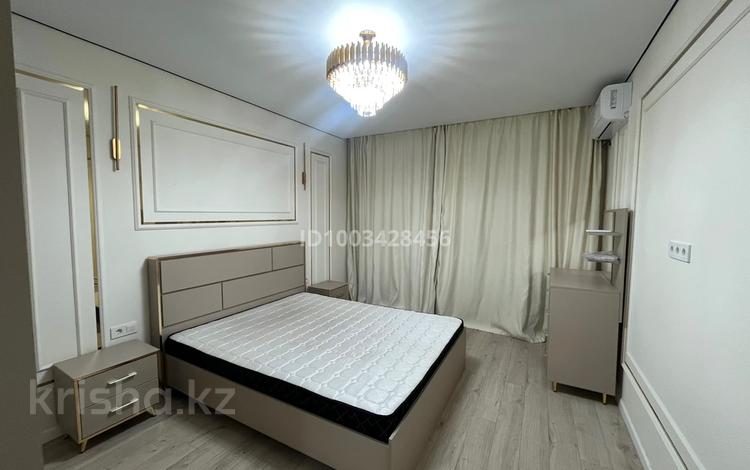 1-комнатная квартира · 47 м² · 7/9 этаж, мкр Шугыла, Алатау за 280 000 ₸ в Алматы, Наурызбайский р-н — фото 2