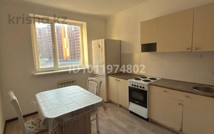 1-бөлмелі пәтер · 40 м² · 2/9 қабат, ул. Е-15 3, бағасы: 22 млн ₸ в Астане, Есильский р-н — фото 5