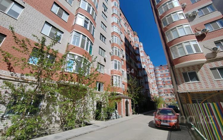 3-бөлмелі пәтер · 82.8 м² · 5/9 қабат, ул. Адмирал Льва Владимирского 2А, бағасы: 33 млн ₸ в Атырау, мкр Авангард-2 — фото 2