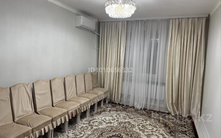 3-бөлмелі пәтер · 71.6 м² · 3/5 қабат, мкр Улы Дала 998, бағасы: 26 млн ₸ в Таразе — фото 2