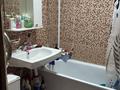 3-комнатная квартира · 60 м² · 5/5 этаж, Майкудук, 12й микрорайон за ~ 14 млн ₸ в Караганде, Алихана Бокейханова р-н — фото 9