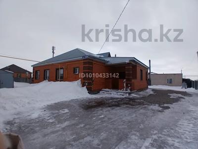 Отдельный дом · 4 комнаты · 140 м² · 10 сот., Наурызбай Батыра 59 за 47 млн 〒 в Талапкер 