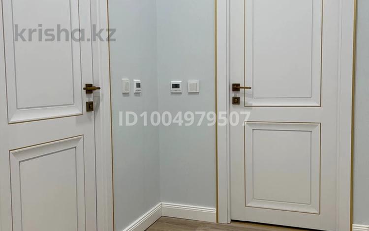2-комнатная квартира · 86 м² · 6/10 этаж, мкр Сары Арка, Кулманова 35 за 380 000 ₸ в Атырау — фото 5