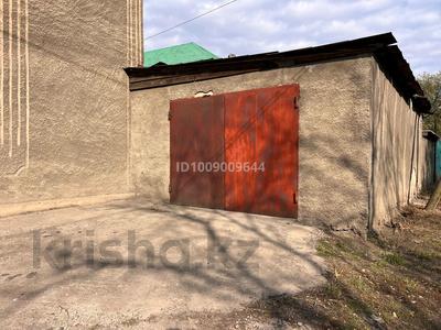 Гараж · 40 м² · Чехова 93Б, бағасы: 50 000 ₸ в Семее