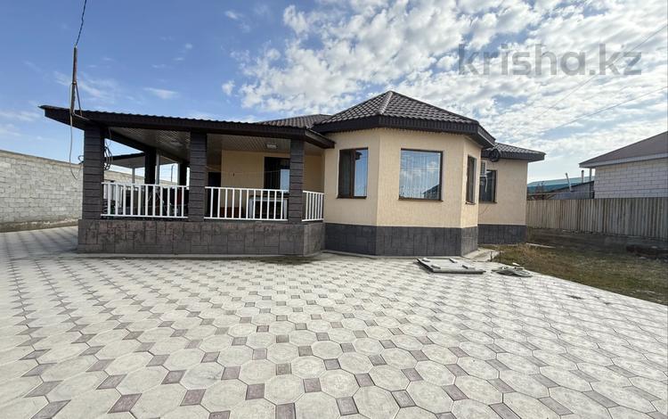 Отдельный дом · 5 комнат · 170 м² · 10 сот., Білім 39 за 56 млн 〒 в Талдыкоргане — фото 2