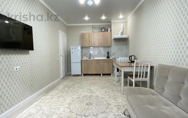 2-комнатная квартира · 43 м² · 3/17 этаж, Сыганак 32 за 27.7 млн ₸ в Астане, Нура р-н — фото 2
