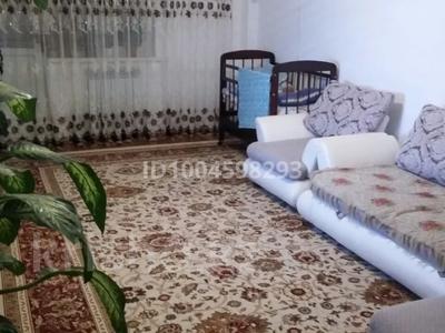 3-бөлмелі пәтер · 80 м² · 5/5 қабат, Проспект Бейбарыс — Рядом с женской колонией, бағасы: 200 000 ₸ в Атырау