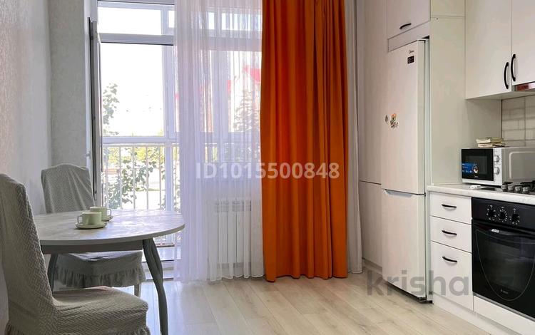 1-комнатная квартира · 47 м² · 2/9 этаж, мкр. Алтын орда 24 — Тауелсиздик за 12 000 ₸ в Актобе — фото 2