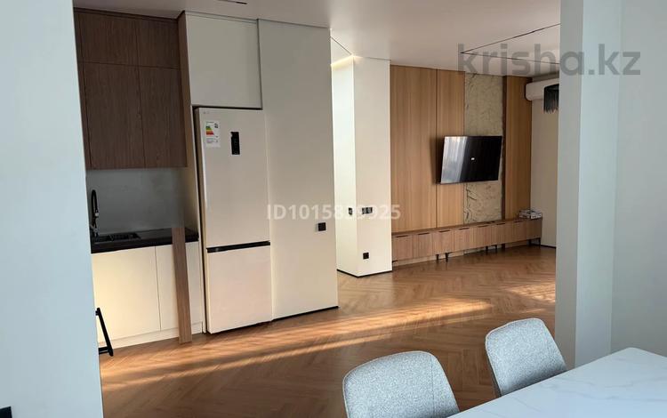4-комнатная квартира · 100 м² · 1/8 этаж, Арайлы 12 за 850 000 ₸ в Алматы, Бостандыкский р-н — фото 2
