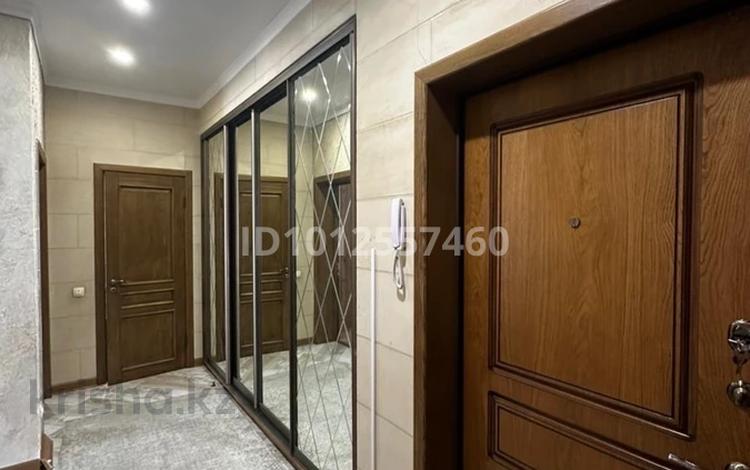 2-комнатная квартира · 70 м² · 12/18 этаж, Навои 208/6 — Торайгырова за 360 000 ₸ в Алматы, Бостандыкский р-н — фото 8