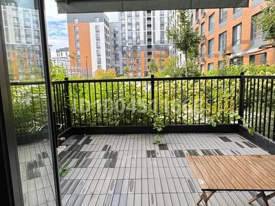 4-комнатная квартира · 138 м², Кайым Мухамедханова 6Б за 1.3 млн 〒 в Астане, Нура р-н