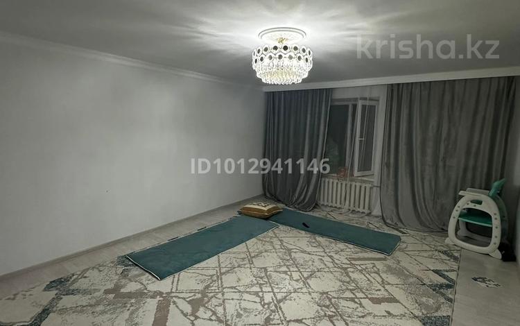2-бөлмелі пәтер · 58 м² · 2/5 қабат, Тайманова 163/18, бағасы: 10.8 млн ₸ в  — фото 2