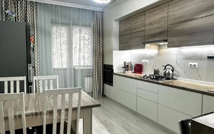 2-комнатная квартира · 70 м² · 1/9 этаж, мкр. Алтын орда за 28 млн ₸ в Актобе — фото 8