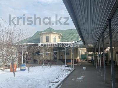 Отдельный дом · 8 комнат · 210 м² · 8.3 сот., мкр Акбулак, Рустемова 26 — Шарипханова за 97 млн ₸ в Алматы, Алатауский р-н