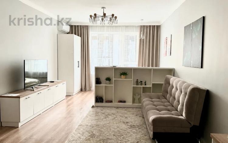 1-комнатная квартира · 41 м² · 8/12 этаж, Туран 34а за 14 000 ₸ в Астане, Нура р-н — фото 2