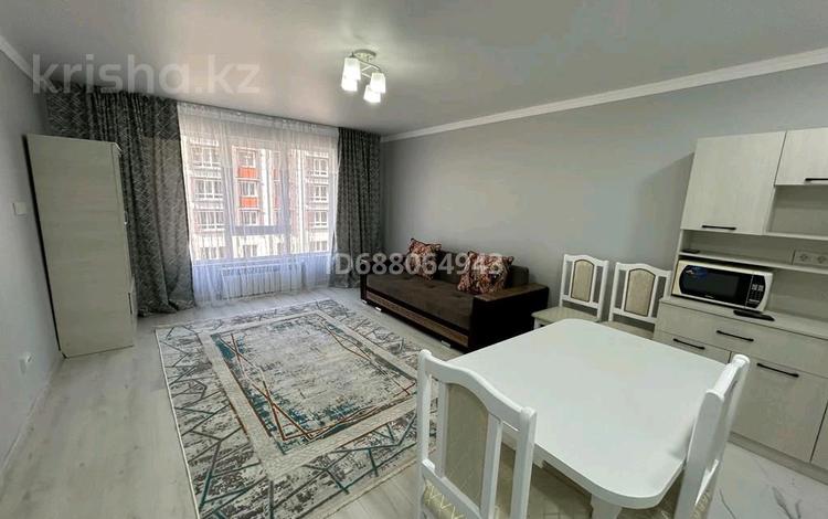 1-комнатная квартира · 30 м² · 3 этаж, мкр Аккент 67 за 180 000 ₸ в Алматы, Алатауский р-н — фото 2