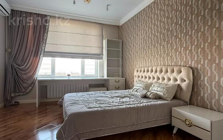 4-бөлмелі пәтер · 140 м² · 13/16 қабат, Розыбакиева — Аль-Фараби, бағасы: 179 млн ₸ в Алматы, Бостандыкский р-н — фото 12