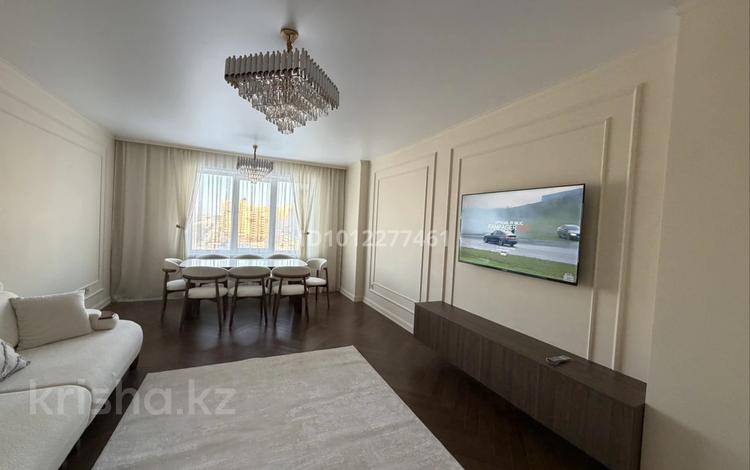 4-комнатная квартира · 127 м² · 9/16 этаж, Республики 42 за 82 млн ₸ в Караганде, Казыбек би р-н — фото 2