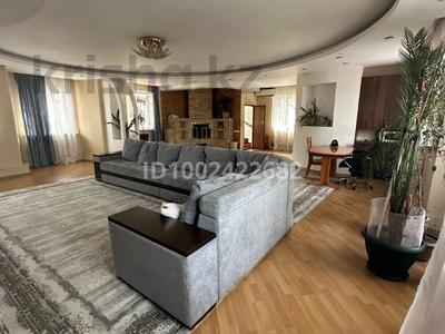 Отдельный дом · 8 комнат · 308 м², Добролюбова 47 — СУПЕР ОФИС за 1.5 млн 〒 в Алматы, Медеуский р-н