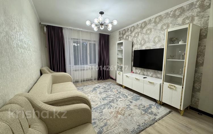 3-комнатная квартира · 74 м² · 1/9 этаж, мкр Алмагуль 36 за 470 000 ₸ в Алматы, Бостандыкский р-н — фото 2