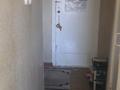 2-бөлмелі пәтер · 52 м² · 5/5 қабат, Молдагулова 59 — Возле торговых центров вниз салоны красоты магазины рядом футбоольн, бағасы: 3.5 млн ₸ в Каратау — фото 6
