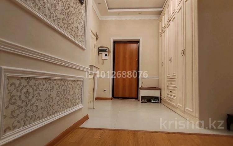 3-комнатная квартира · 107.8 м², Кошкарбаева 23 за 62 млн ₸ в Астане, Алматы р-н — фото 2