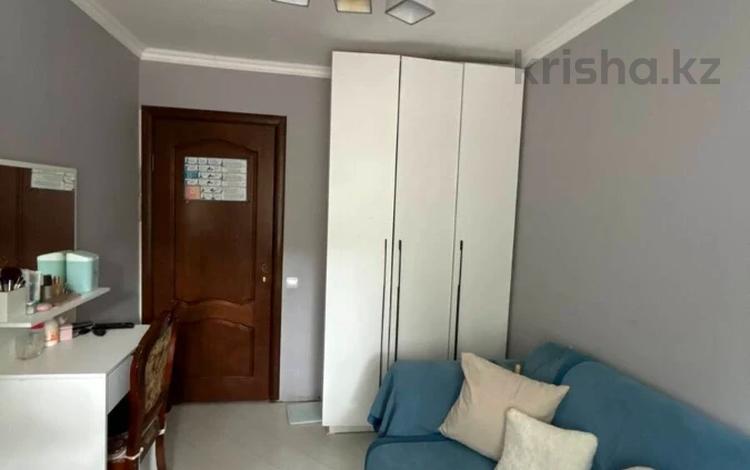 3-комнатная квартира · 60 м² · 1/4 этаж, Жандосова, ул. 174 за 36.5 млн ₸ в Алматы, Ауэзовский р-н — фото 4