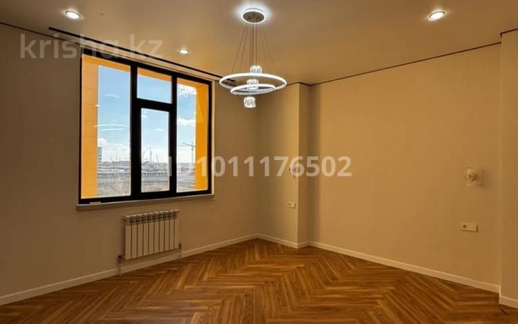 3-комнатная квартира · 110 м² · 4/8 этаж, Е 117 59 за 53 млн ₸ в Астане, Есильский р-н — фото 2