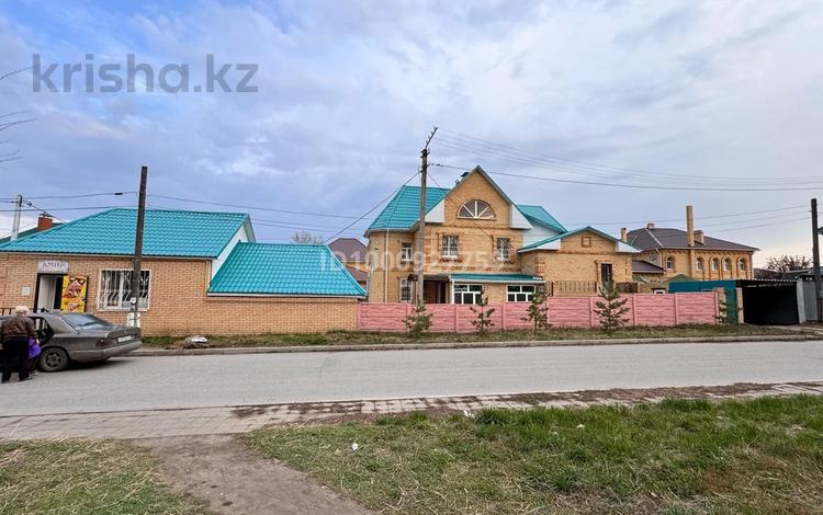 Отдельный дом · 7 комнат · 467 м² · 13.12 сот., 4-й микрорайон, 4 микрорайон 38 за 350 млн 〒 в Костанае — фото 2