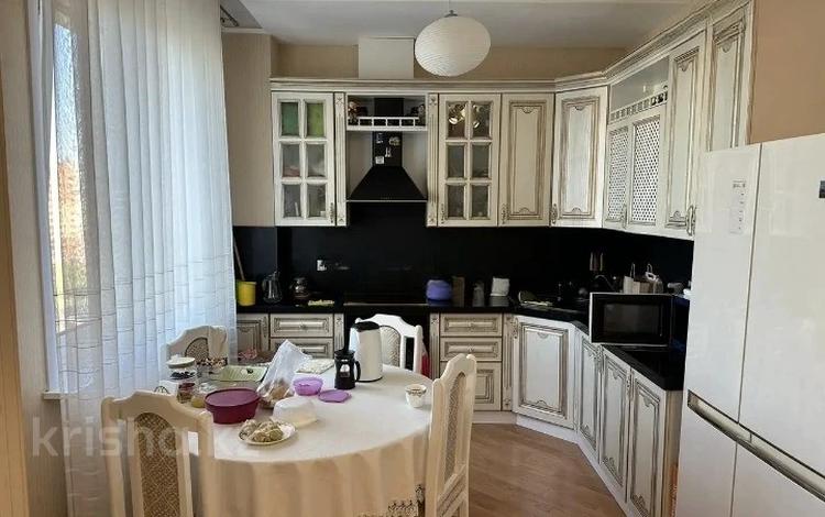4-бөлмелі пәтер · 140 м² · 10/16 қабат, Валиханова 12, бағасы: 61 млн ₸ в Астане, р-н Байконур — фото 2